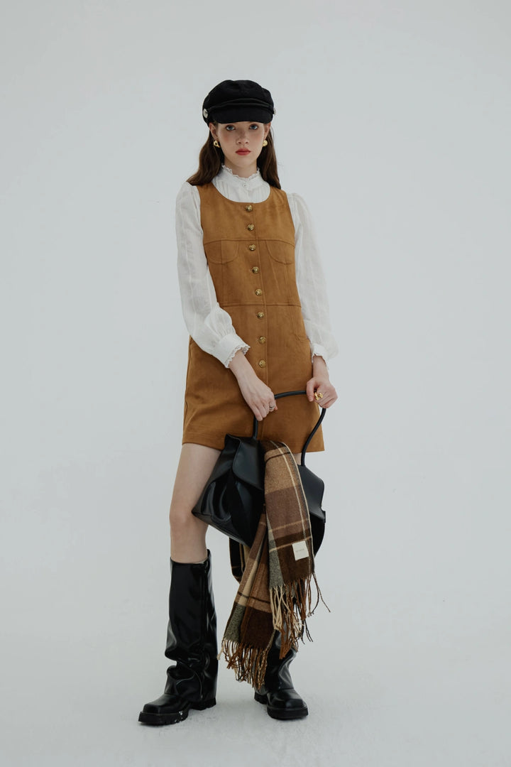 Vintage-Inspired Sleeveless Button-Up Dress