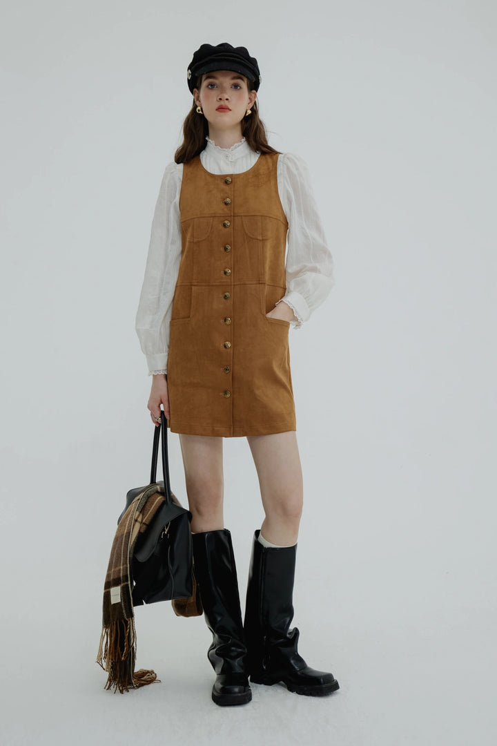 Vintage-Inspired Sleeveless Button-Up Dress