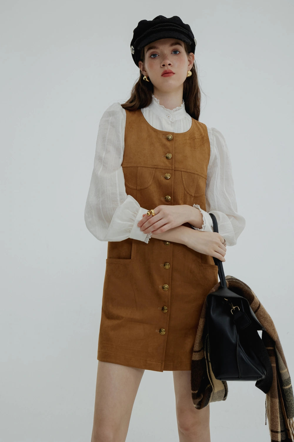 Vintage-Inspired Sleeveless Button-Up Dress