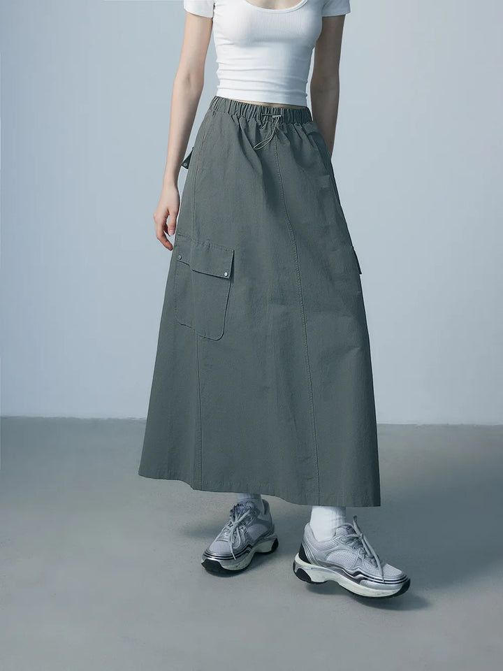 Utility-Inspired Midi Skirt with Drawstring Waist and Large Pockets