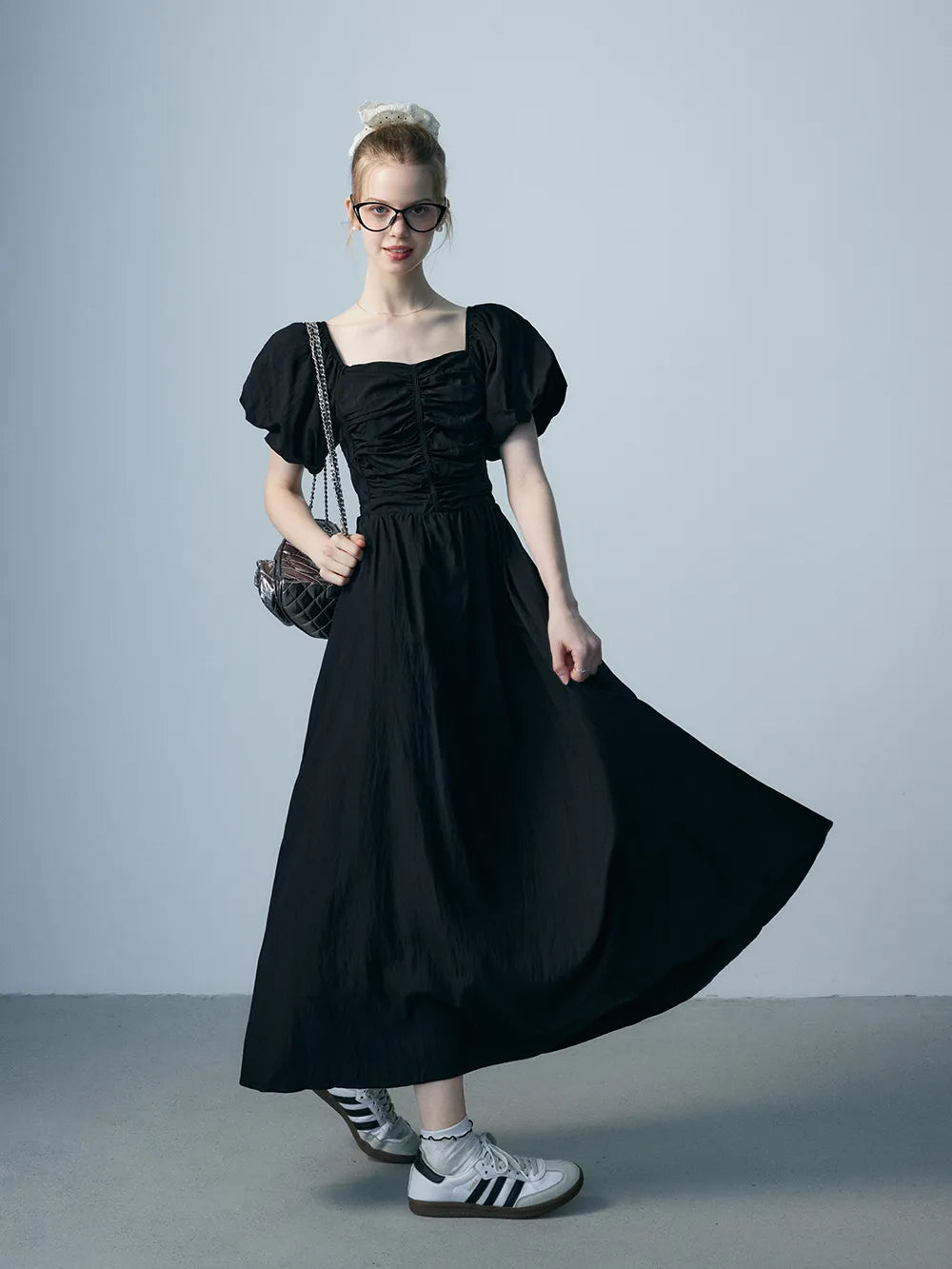 Romantic Square Neck Midi Dress with Ruched Bodice and Puff Sleeves