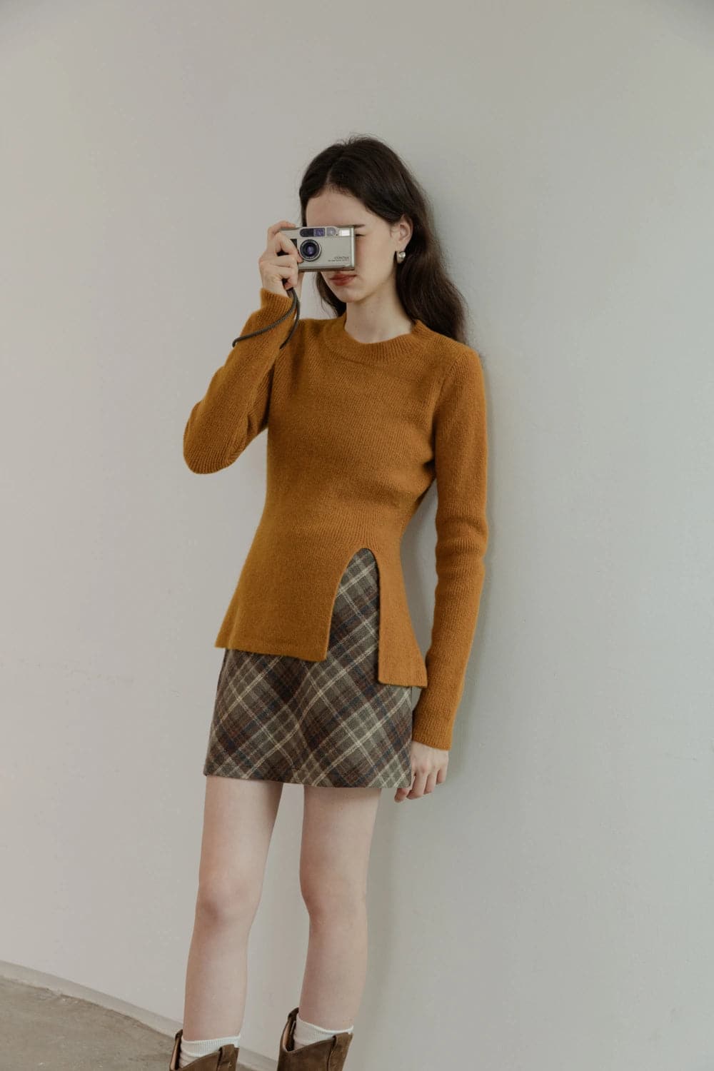 Classic Plaid Mini Skirt Versatile for Office and Casual Style