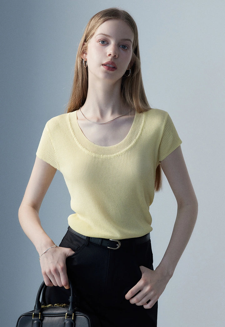 Top in maglia a coste da donna