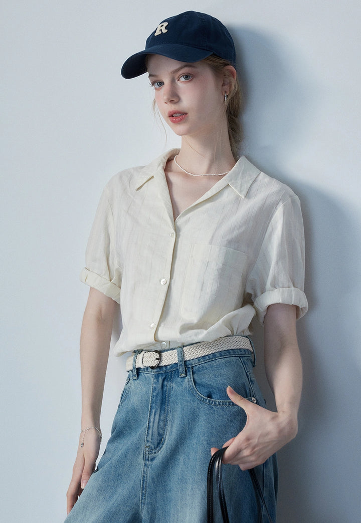 Women's Short-Sleeve Button-Down Blouse