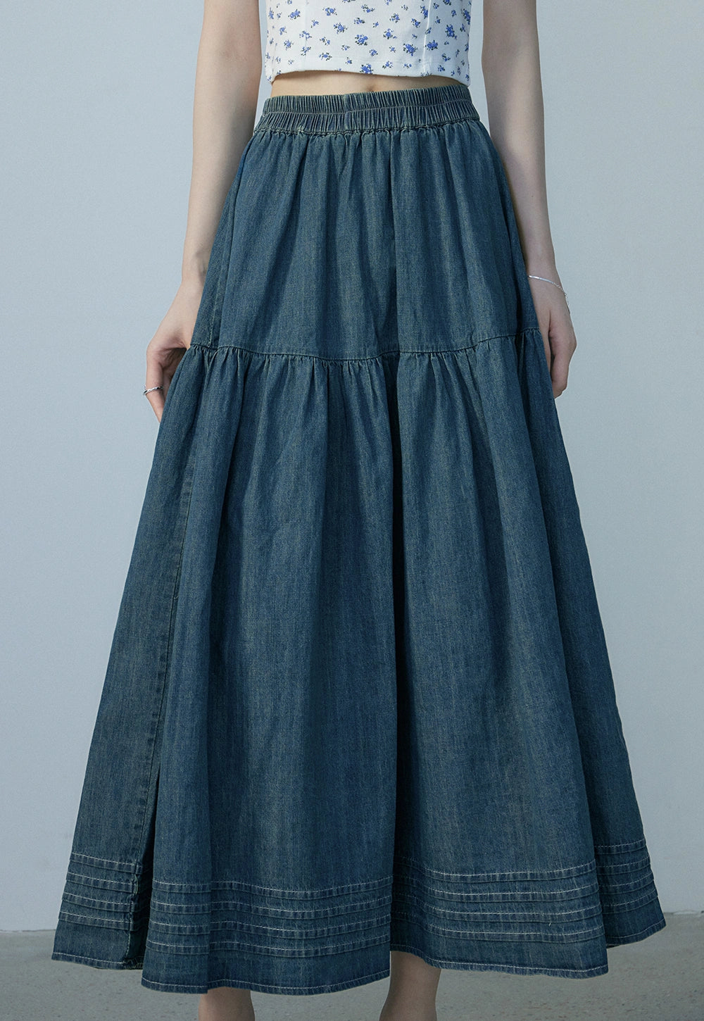 Women's Denim Midi Skirt