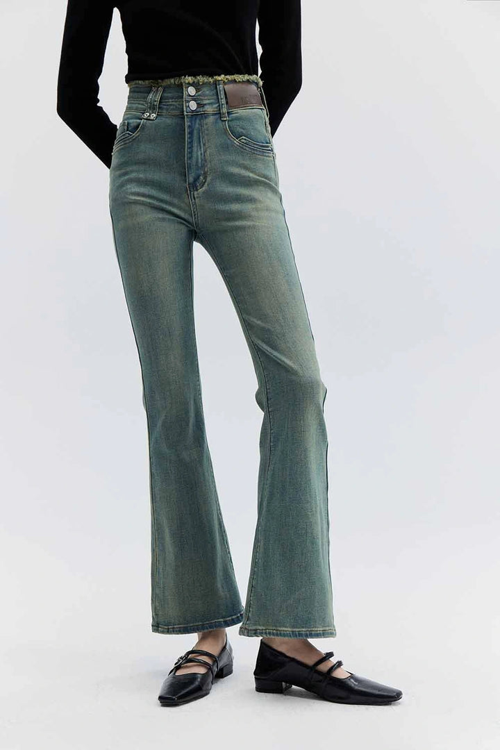 Ausgestellte Vintage-Jeans mit hoher Taille