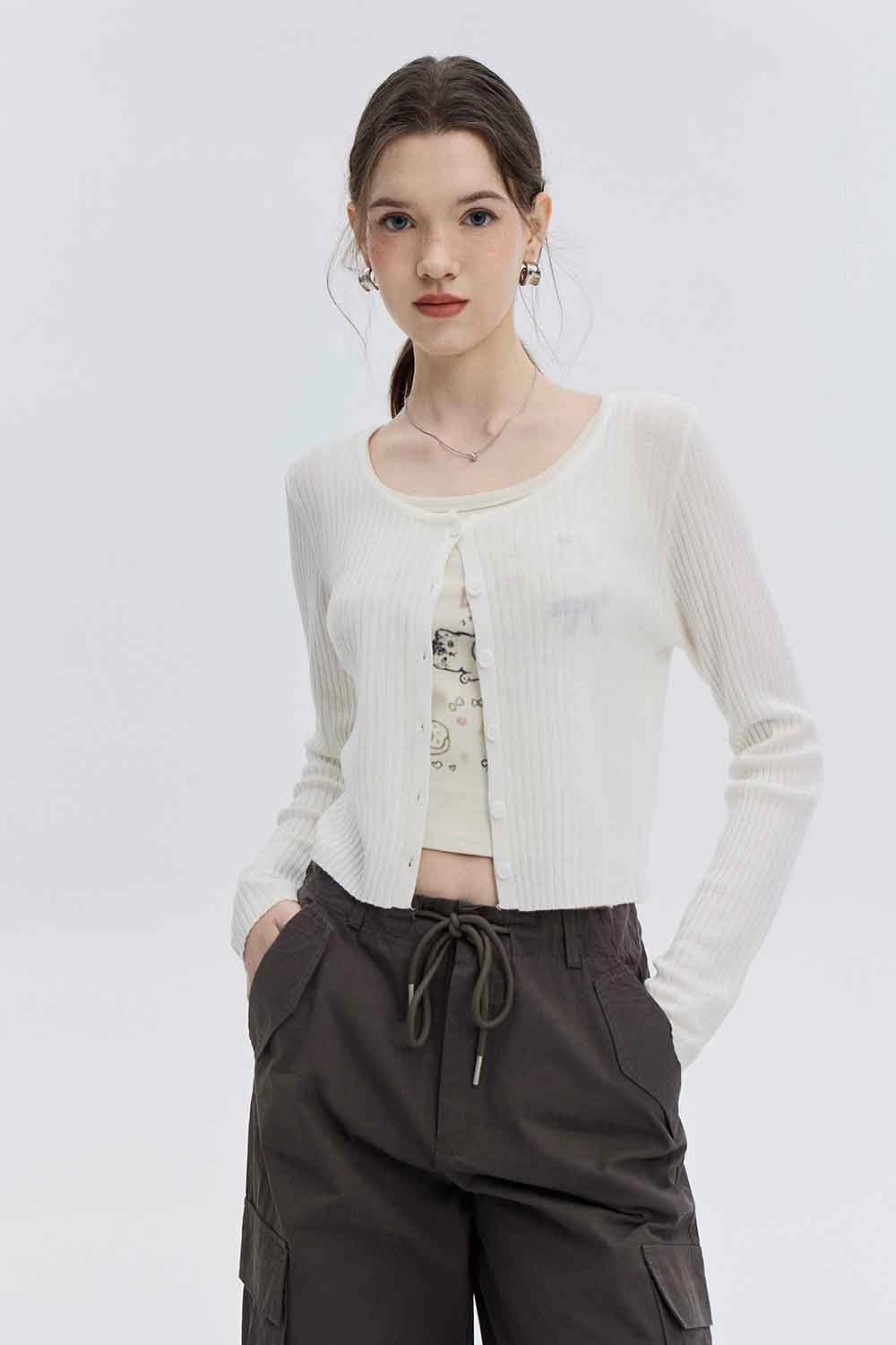 Áo len cardigan cắt ngắn tối giản có cài khuy phía trước