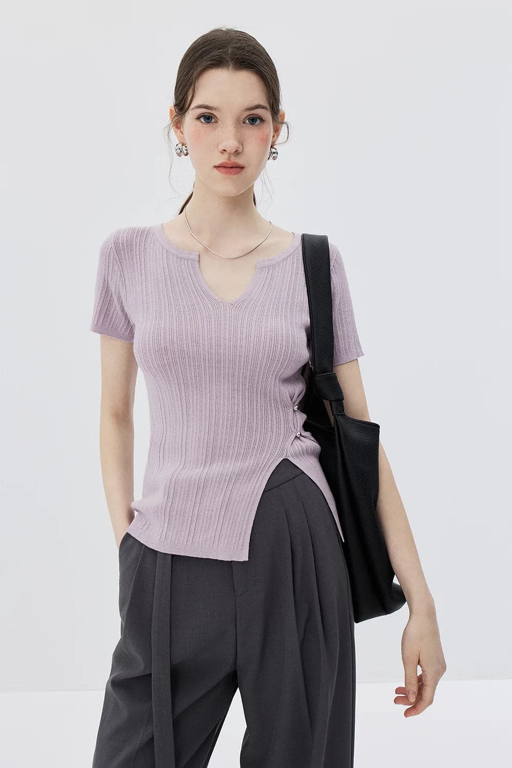 Chic Ribbed Knit Top with V-Neck and Side Buckle Detail