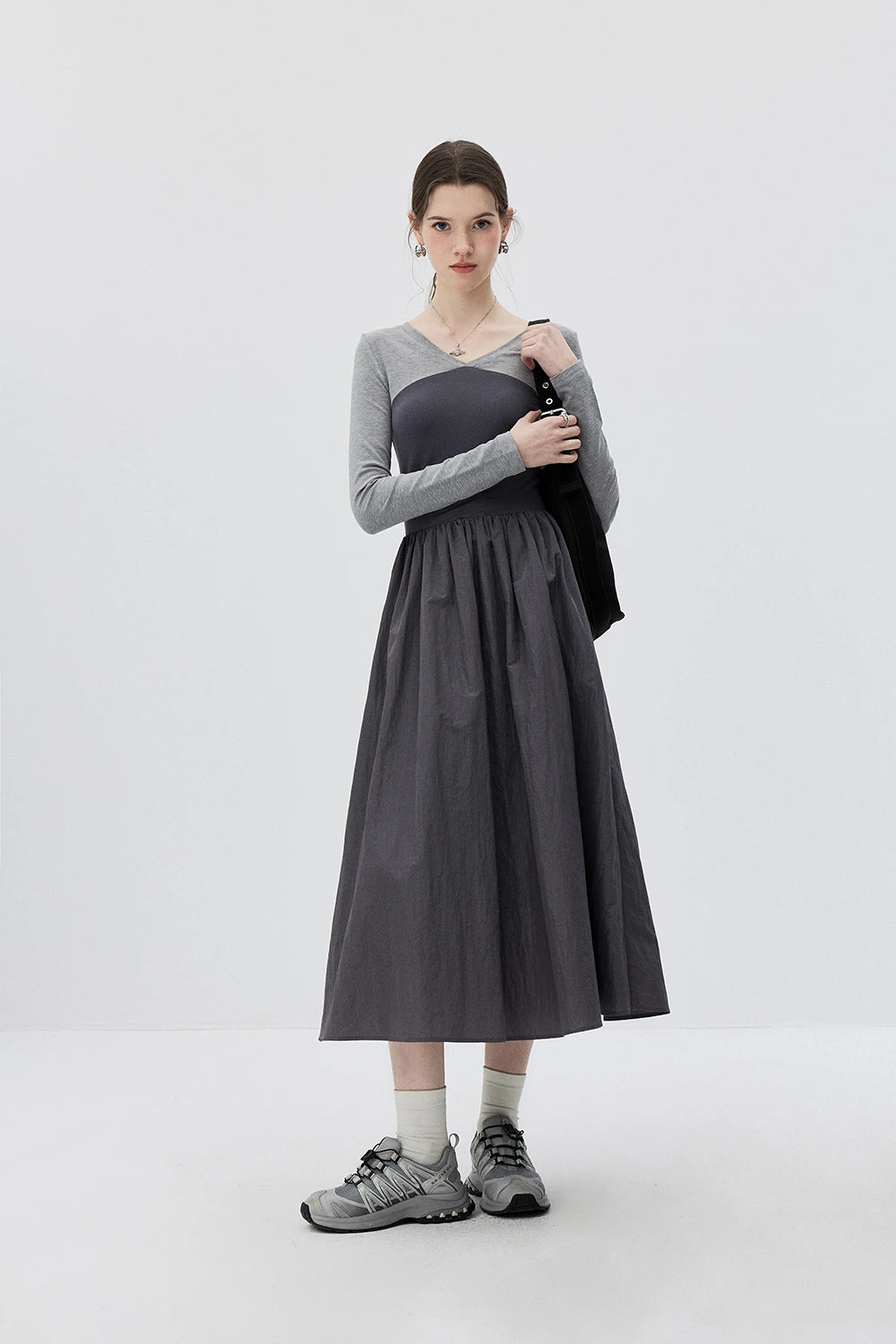 Grey Duo-tone Long-Sleeve Dress with Cinched Waist and Flowy Pleated Skirt