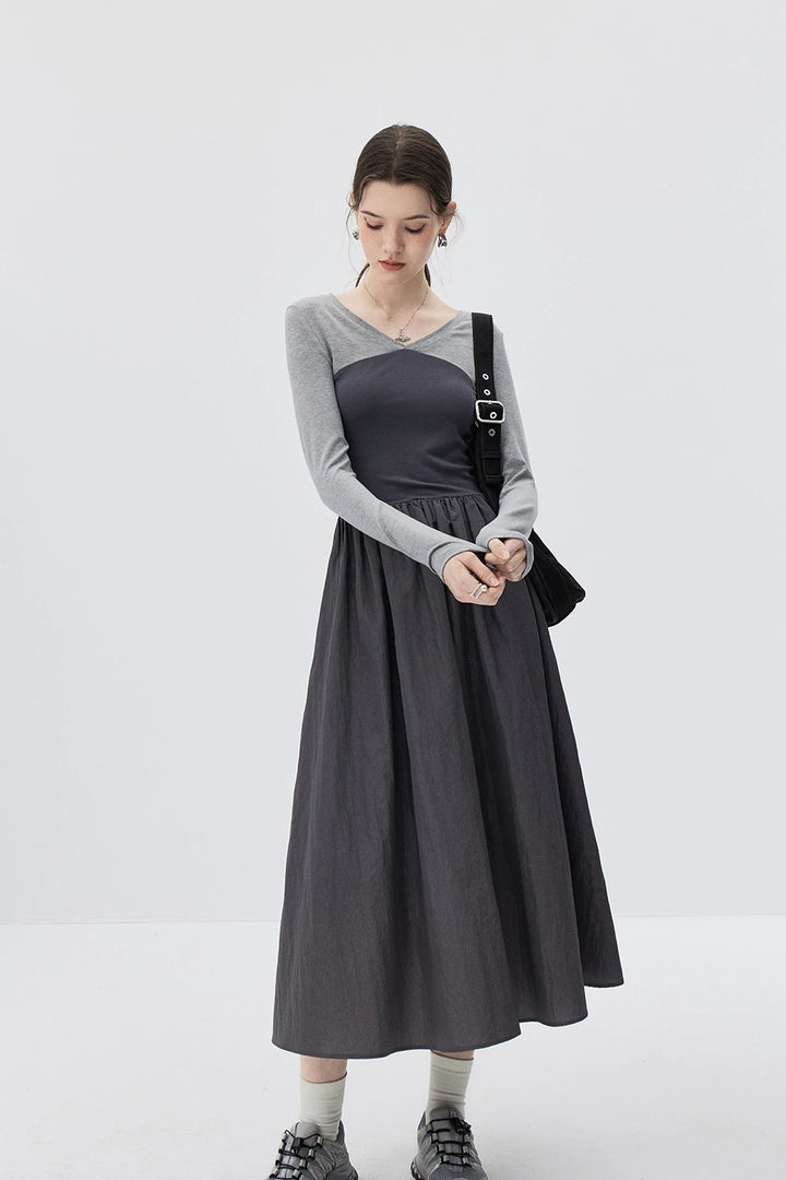 Grey Duo-tone Long-Sleeve Dress with Cinched Waist and Flowy Pleated Skirt