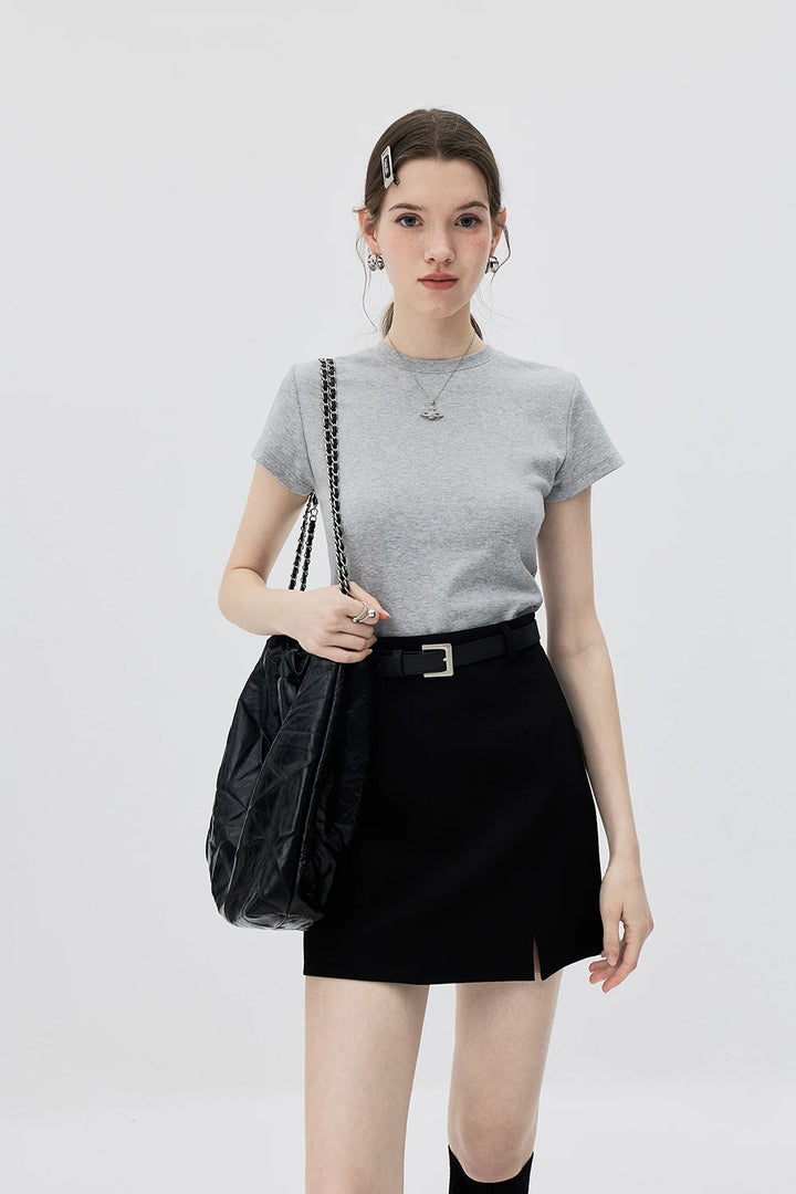 เสื้อยืดคอกลมแขนสั้น Simple Everyday Essential