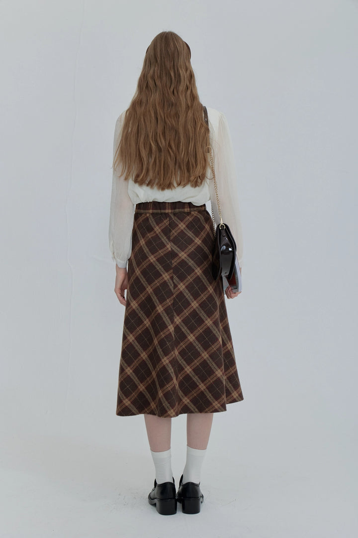 Plaid A-Line Midi Skirt with Flowy Hem