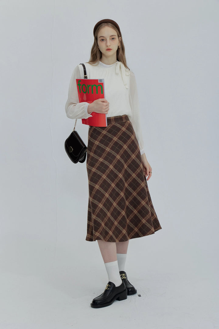 Plaid A-Line Midi Skirt with Flowy Hem