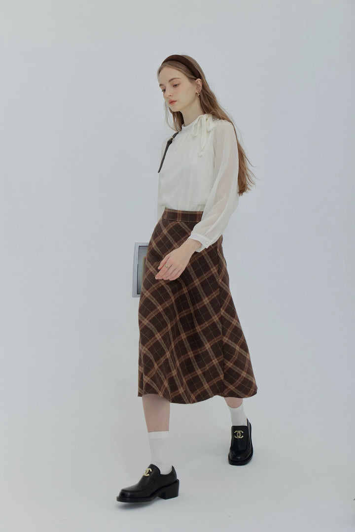 Plaid A-Line Midi Skirt with Flowy Hem