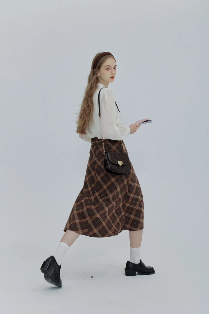 Skirt Midi A-Line Plaid dengan Labuh Flowy