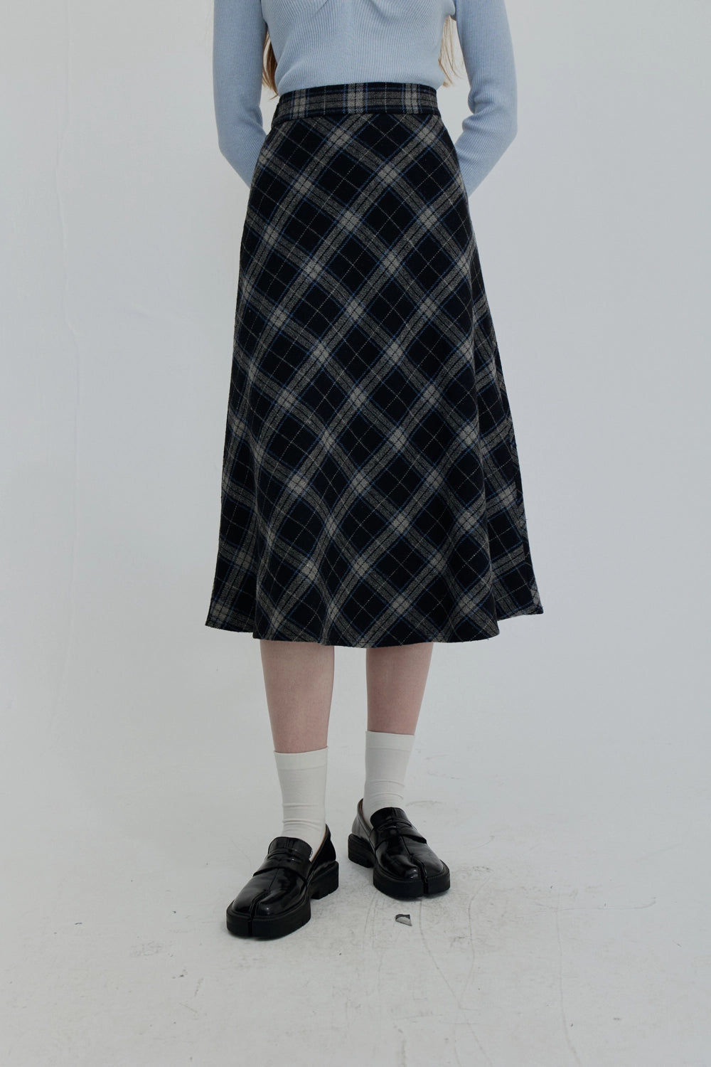 Plaid A-Line Midi Skirt with Flowy Hem