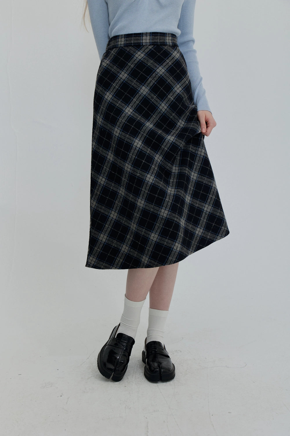 Plaid A-Line Midi Skirt with Flowy Hem