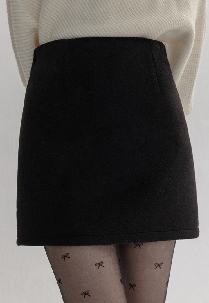 Stylish Woolen Mini Skirt for Women - Soft A-Line Skirt for Winter Elegance