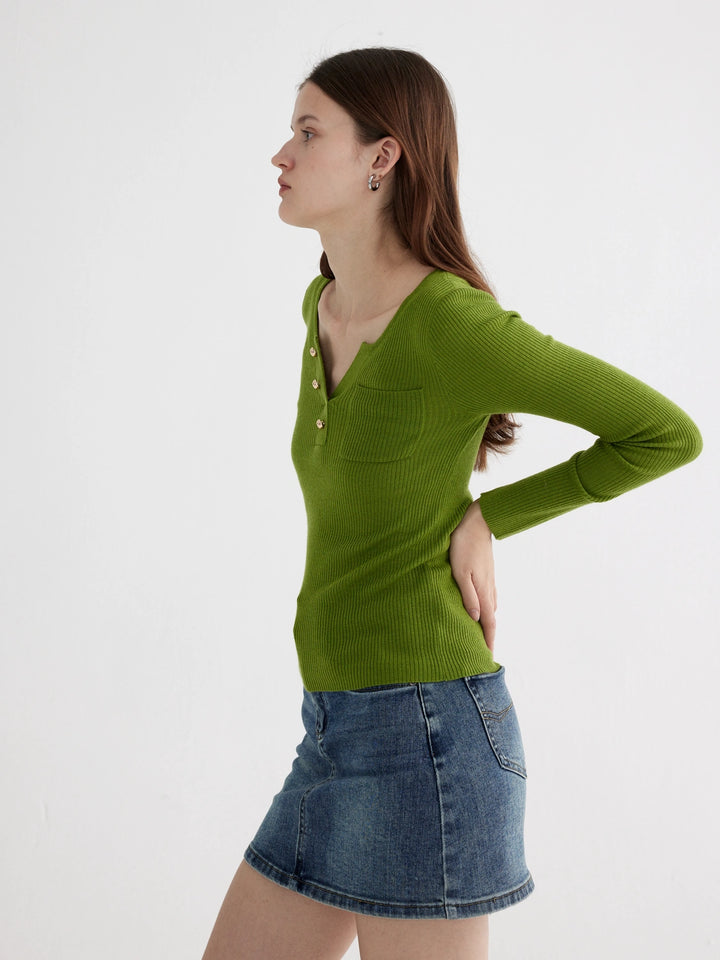 Women's Buttoned Ribbed Sweater with Pocket Detail