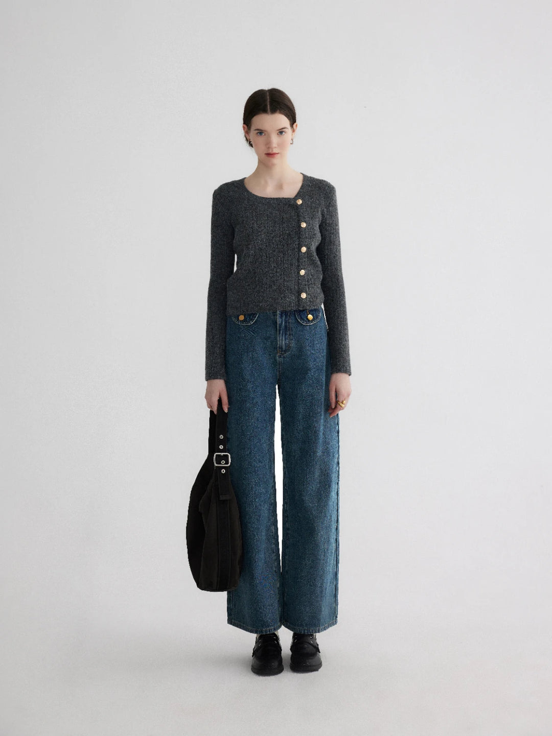 Wide-Leg Denim Jeans with High Waist and Gold-Tone Accent Buttons