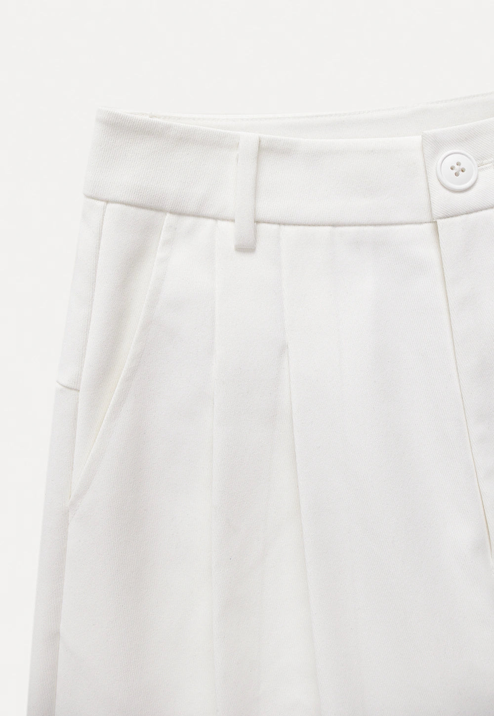 Women's White Wide-Leg Pleated Trousers