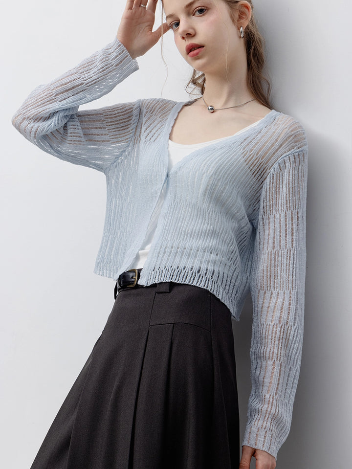 Cardigan en tricot léger et transparent pour femme