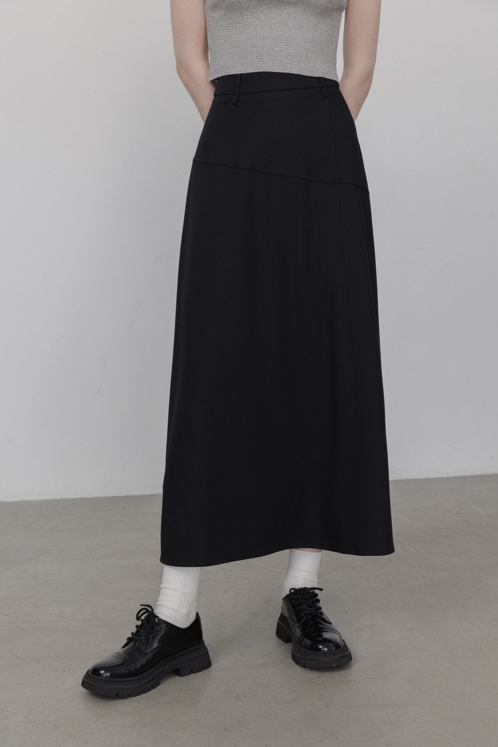 Jupe longue trapèze noire taille haute pour femmes