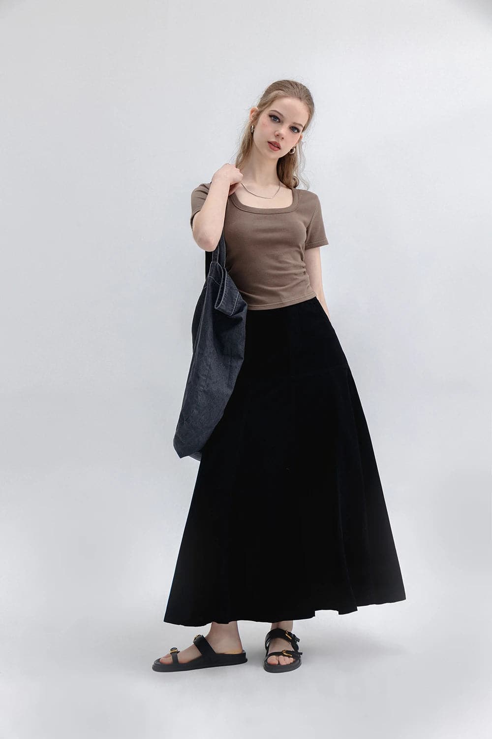 Chic High-Waisted A-Line Skirt with Elegant Flair