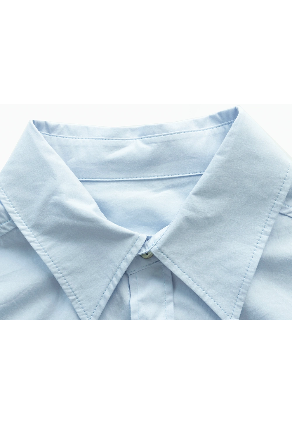 Completo camicia abbottonata in due pezzi e pantaloncini da donna