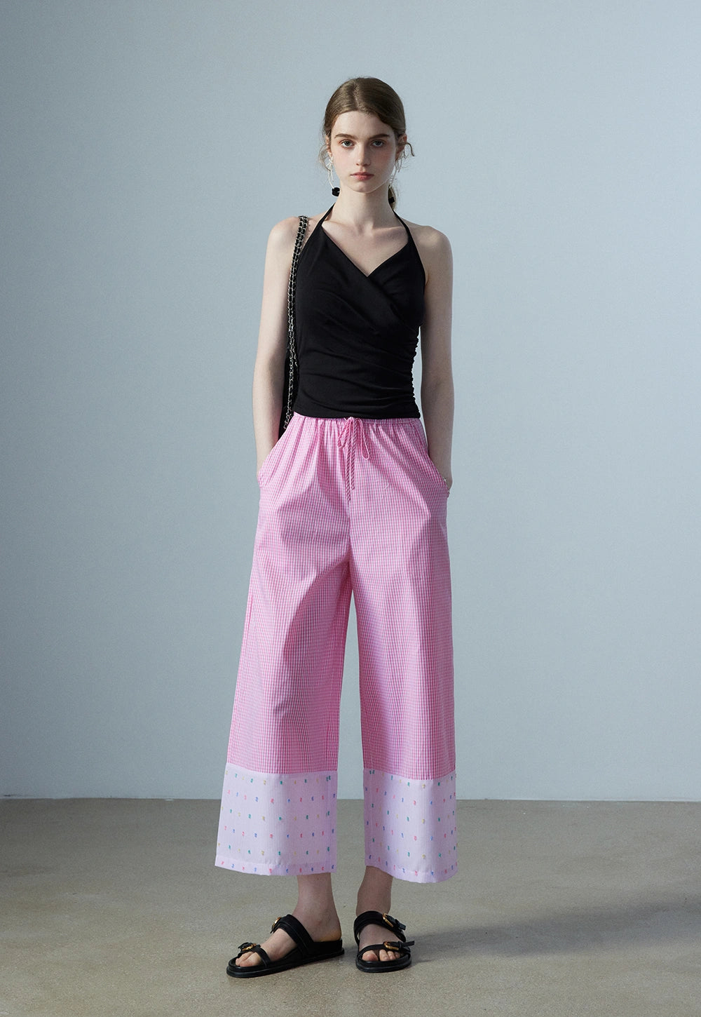 Women's Gingham Pattern Wide-Leg Pants with Contrasting Hem