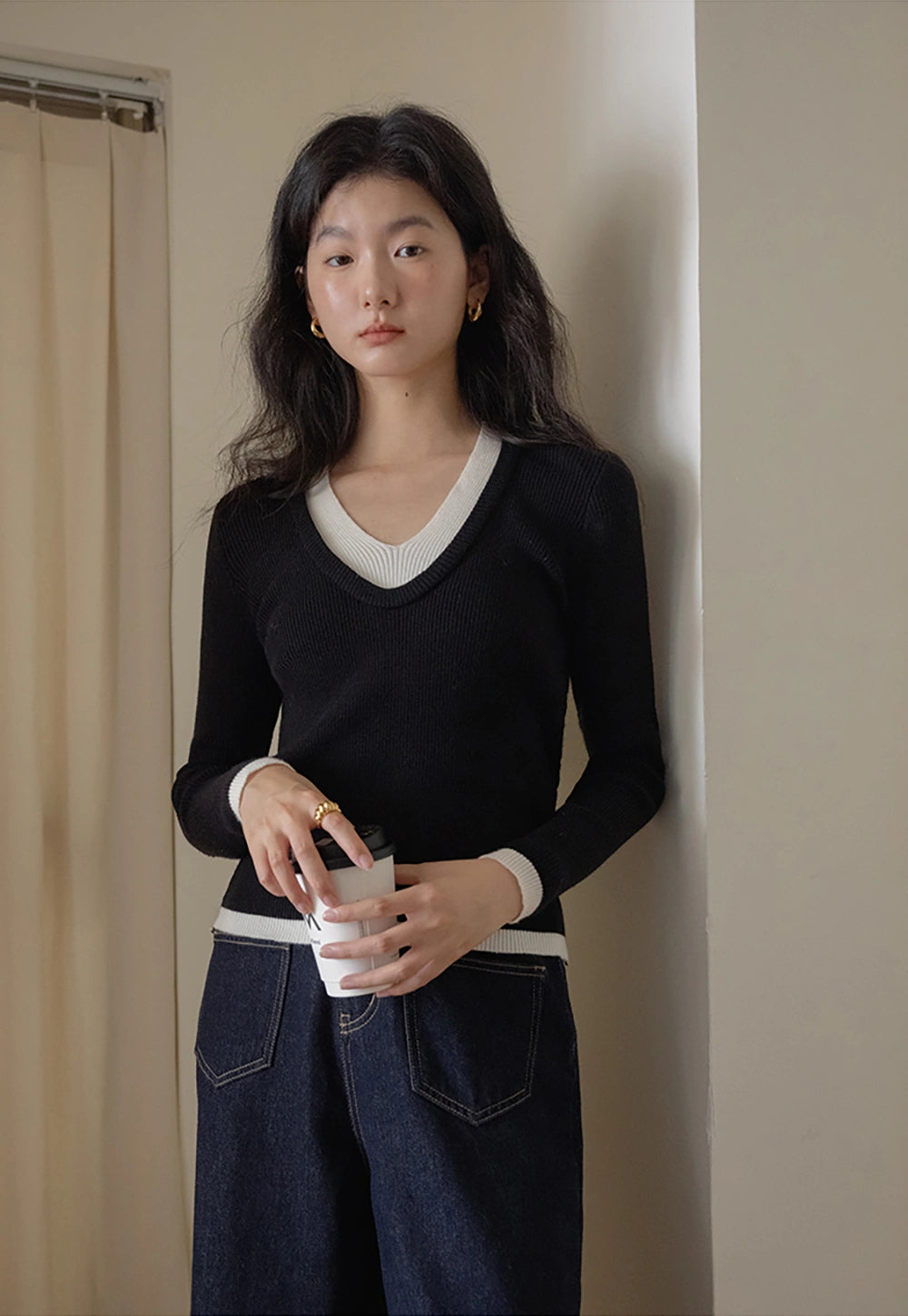 Contrast V-Neck Knit Sweater