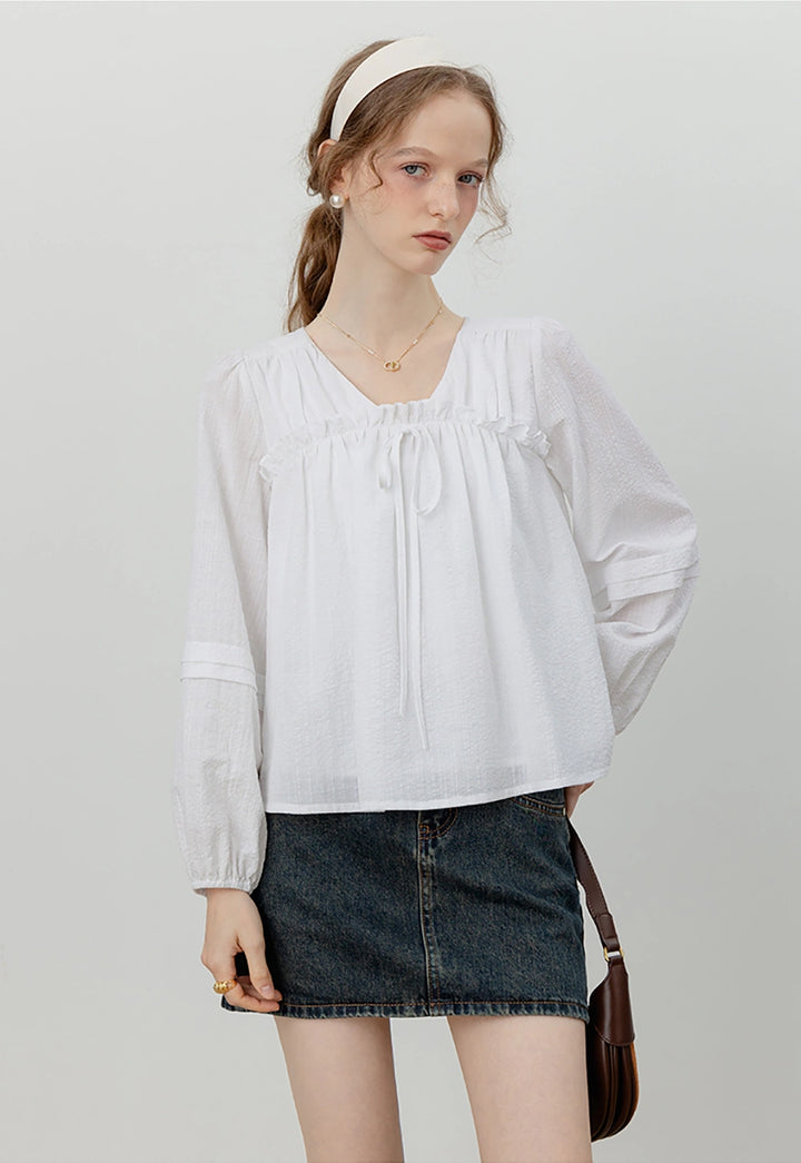 Women's Ruffled Blouse