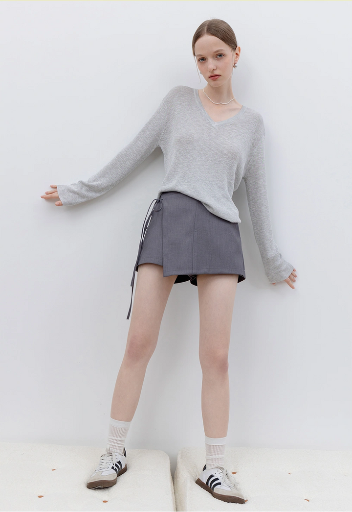 Women's V-neck Knitwear