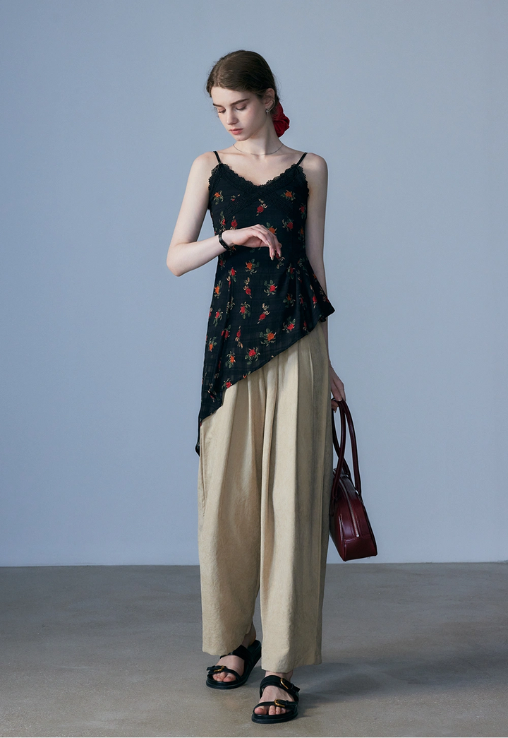 Damen-Tanktop mit Blumenmuster, asymmetrischem Spitzenbesatz