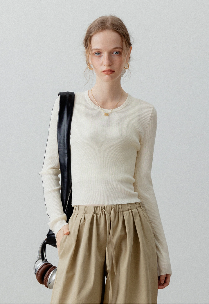 Basic Long-Sleeve Ribbed Knit Top