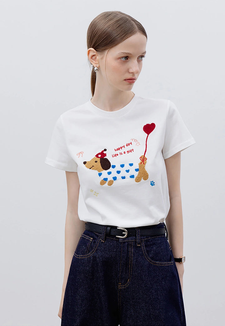 Women's Graphic Tee with Dog and Heart Balloon Design