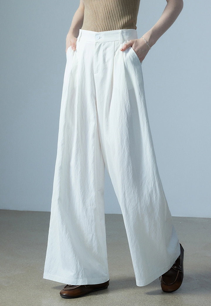 Women's Pleated Wide-Leg Trousers