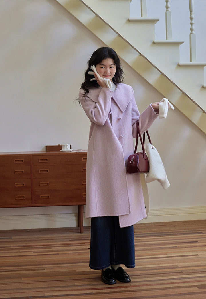 Women's Wool Coat with Oversized Collar