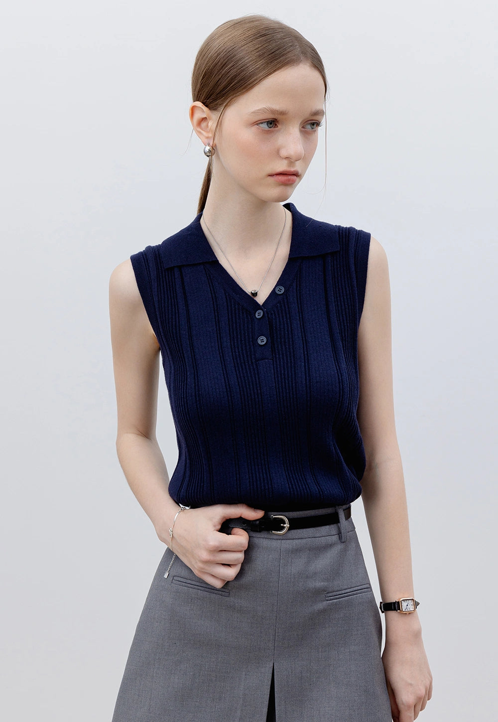 Women's Ribbed Knit Sleeveless Polo Top