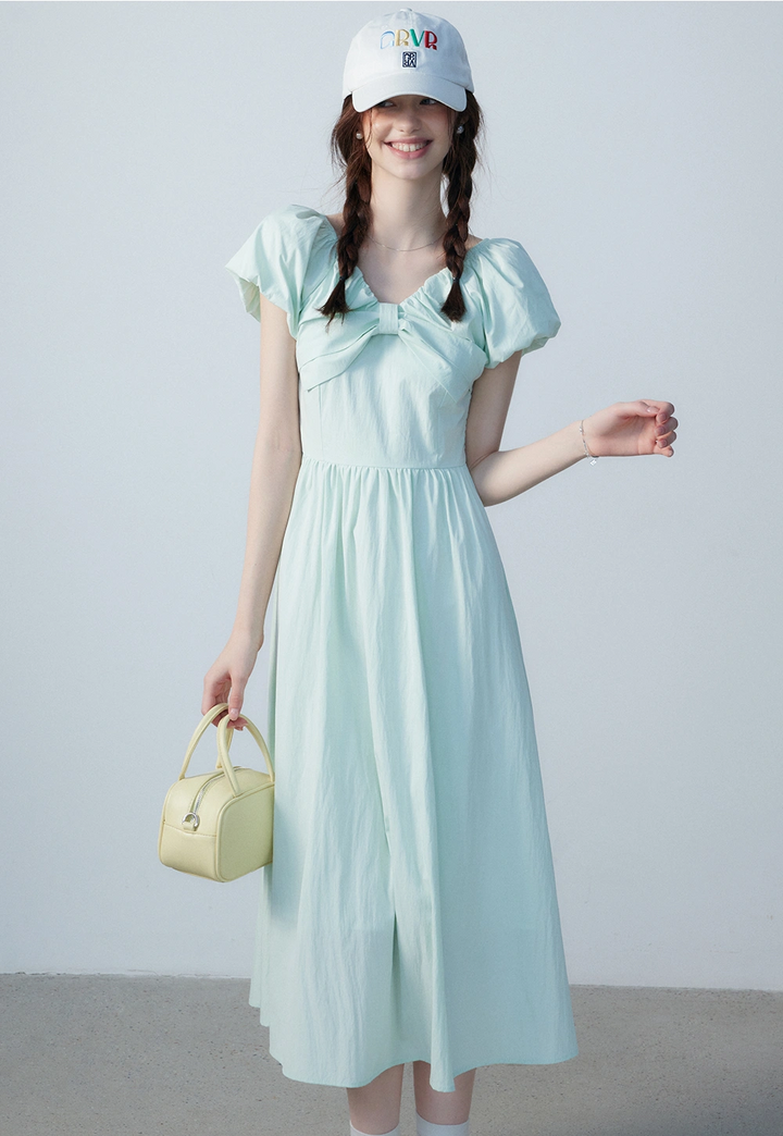 Women's Off-Shoulder Dress with Front Bowknot