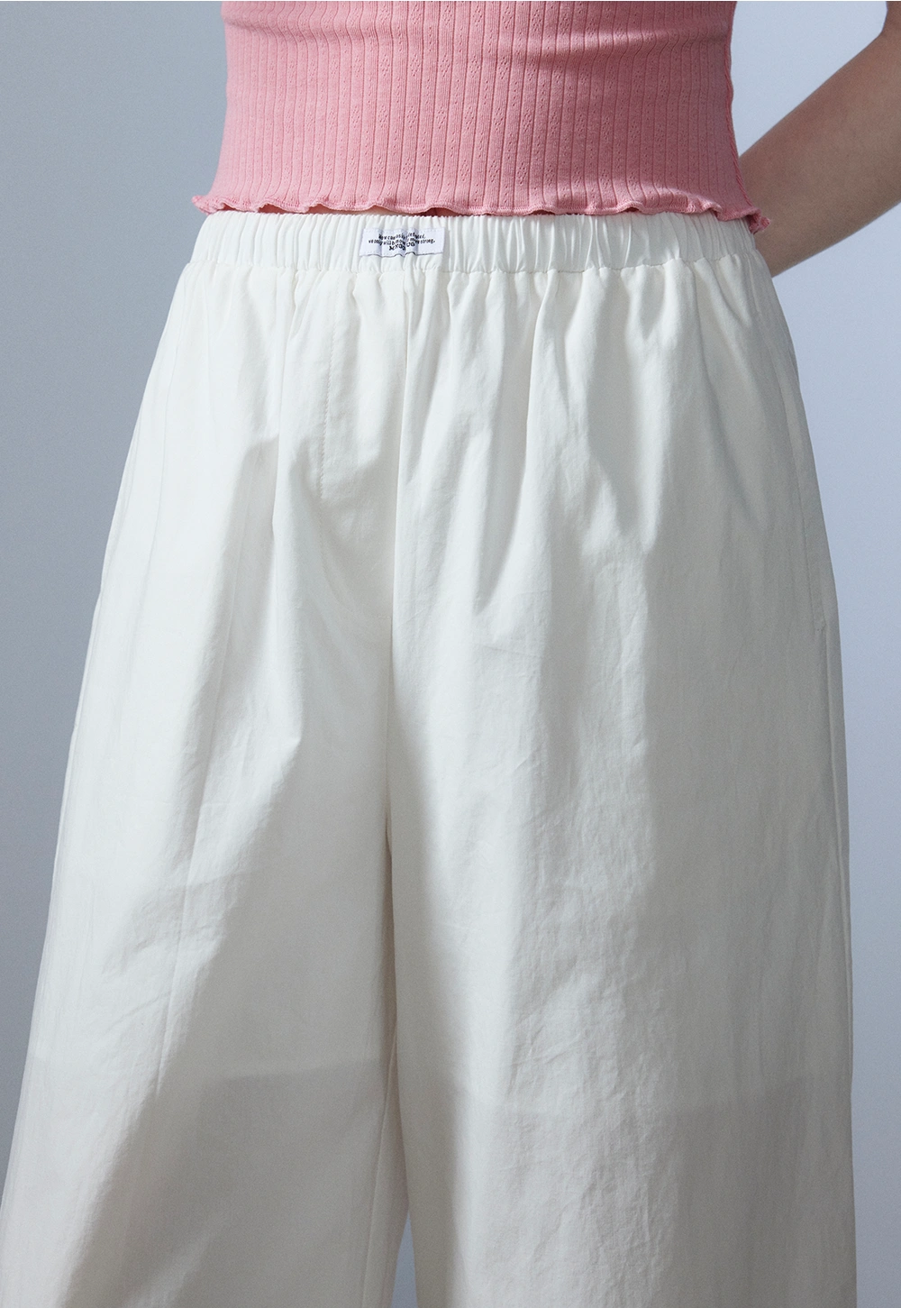 Women's Pleated Wide-Leg Pants