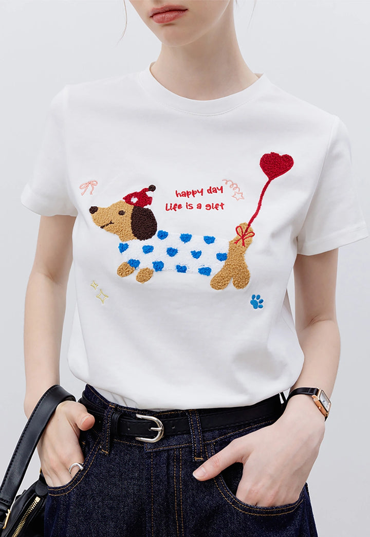 Women's Graphic Tee with Dog and Heart Balloon Design