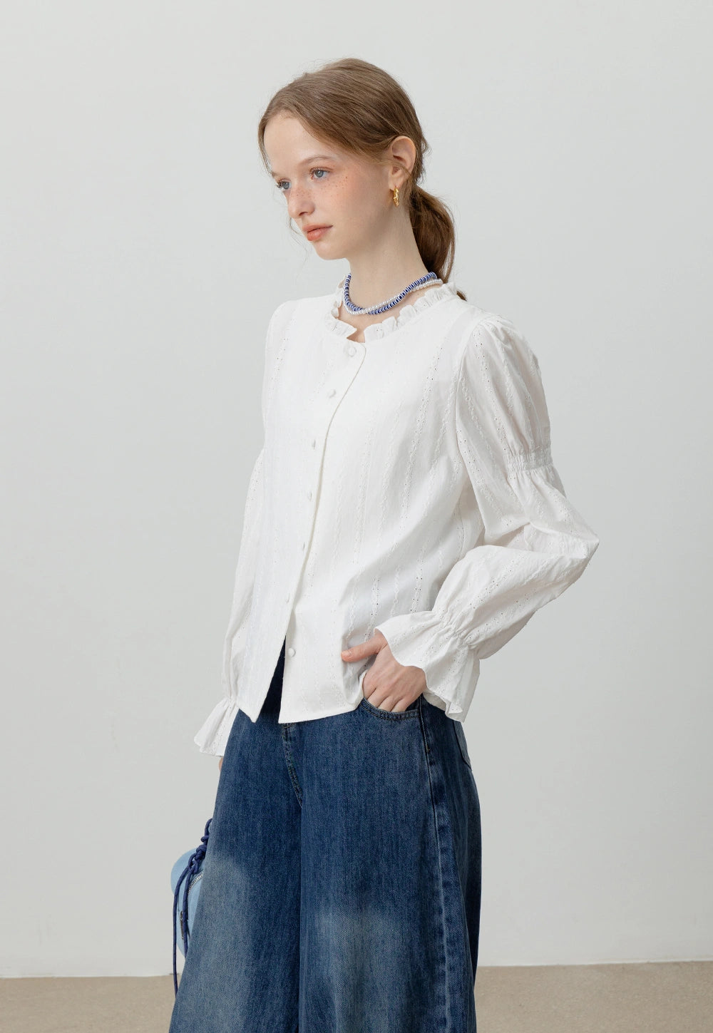 White Button-Up Long Sleeve Blouse