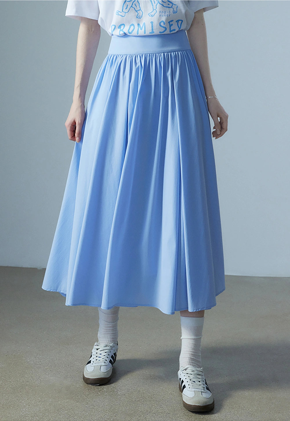 Women's Pleated Midi Skirt