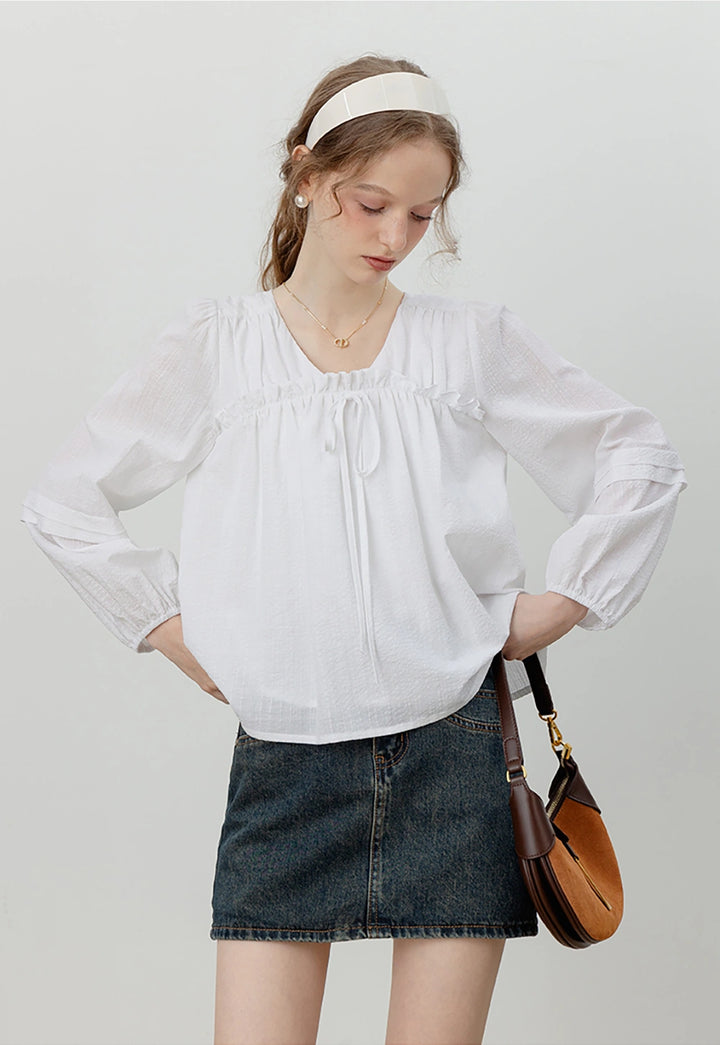 Women's Ruffled Blouse