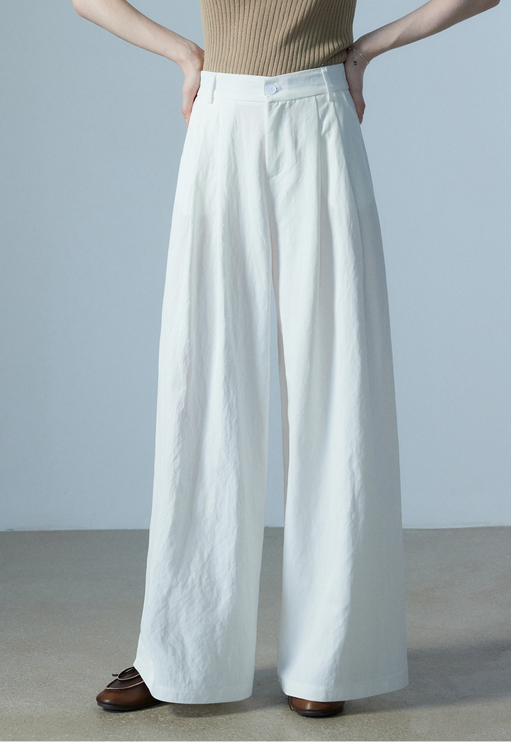 Women's Pleated Wide-Leg Trousers