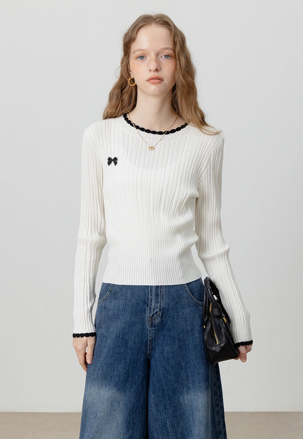 Ribbed Knit Sweater with Bow Accent