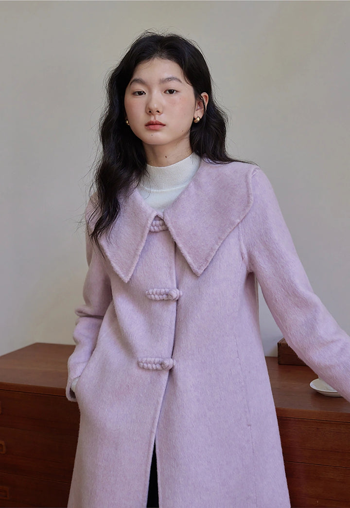 Women's Wool Coat with Oversized Collar