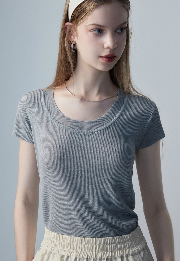 Top in maglia a coste da donna