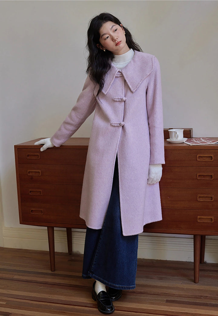 Women's Wool Coat with Oversized Collar